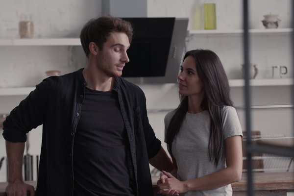 Why Explaining Your Feelings Kills Attraction